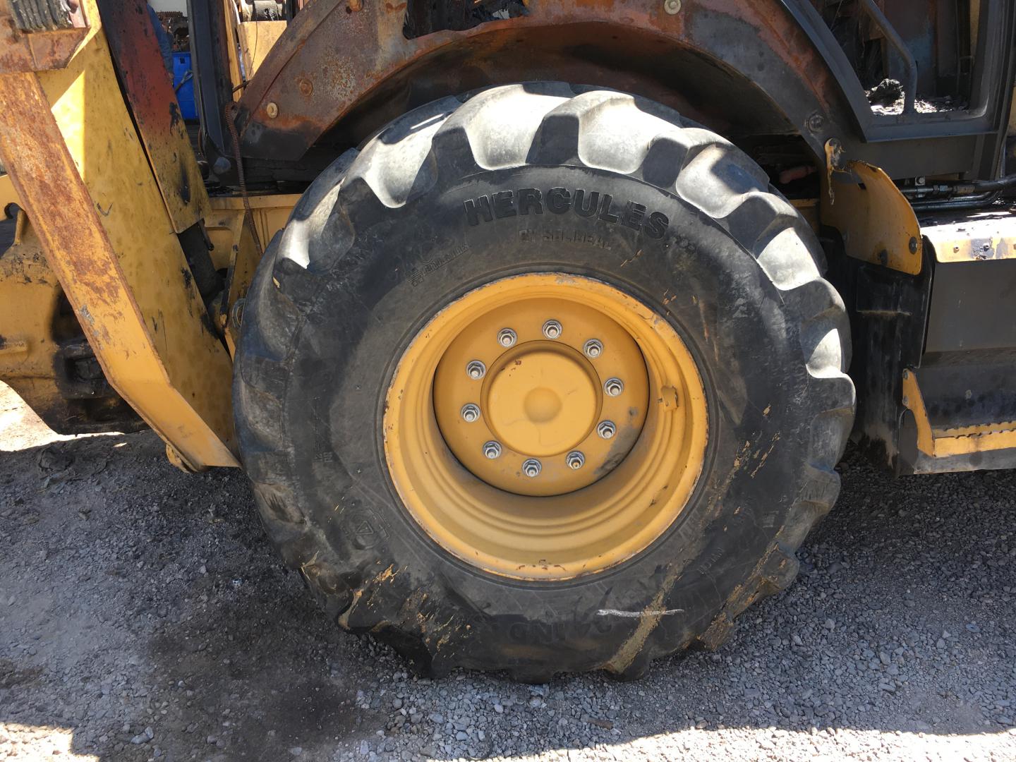 ./imagenes/INVOICE/2019/16993/RETROEXCAVADORA 450F (13).JPG